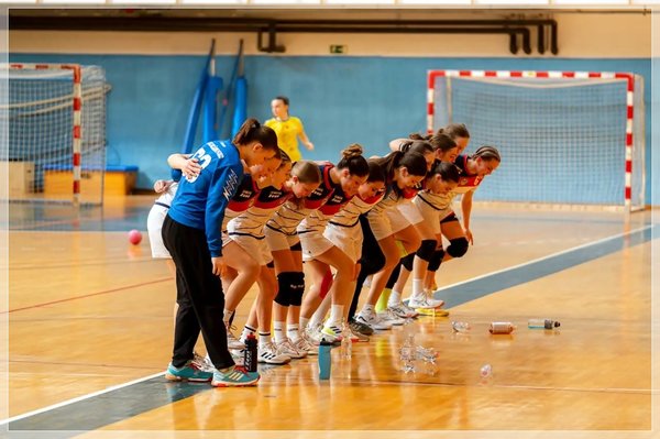 A húsvéti hétvégén Koperben (Szlovénia) szerepeltek az U14-U15-ös lányaink.